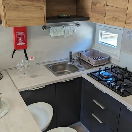 Mobile Homes Jaki - 2 Bathrooms, Large Terrace