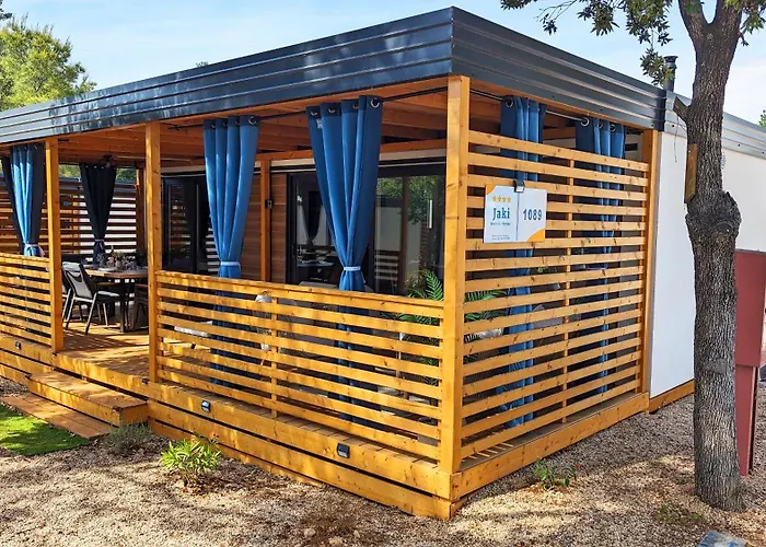 Campeggio Mobile Homes Jaki Biograd Na Moru