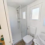 Mobile Homes Jaki - 2 Bathrooms, Large Terrace