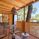 Mobile Homes Jaki - 2 Bathrooms, Large Terrace