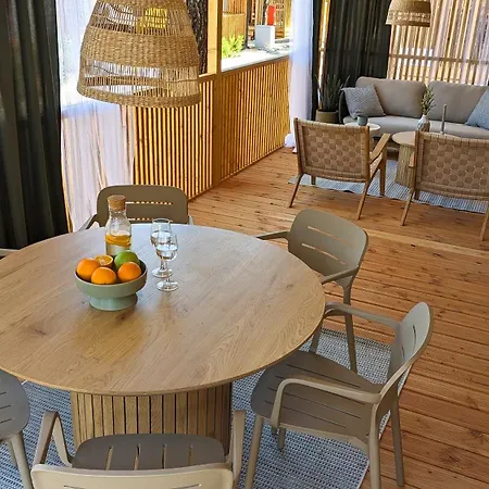 Campsite Mobile Homes Jaki 4*