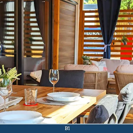 Mobile Homes Jaki - 2 Bathrooms, Large Terrace Campingplads