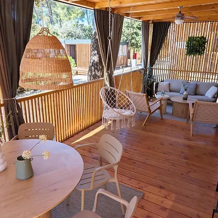 Mobile Homes Jaki - 2 Bathrooms, Large Terrace 4* Biograd Na Moru