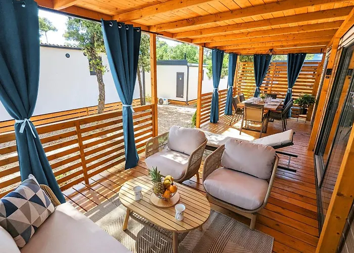 Mobile Homes Jaki - 2 Bathrooms, Large Terrace