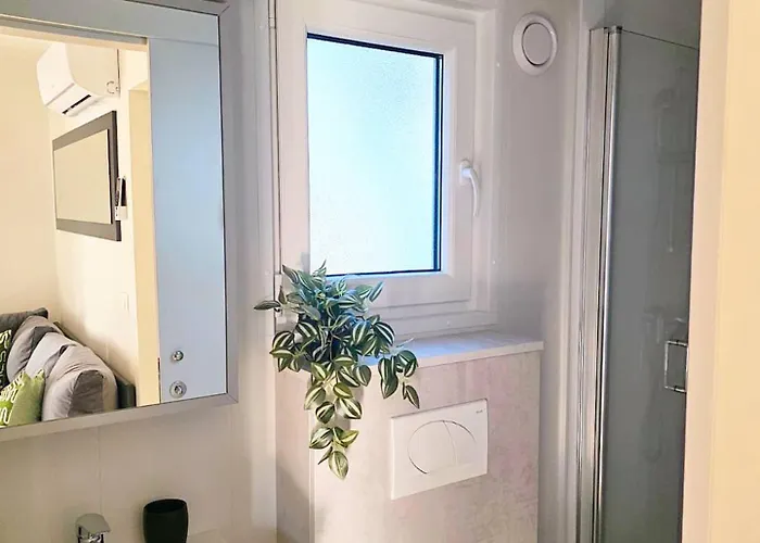 캠프장 Mobile Homes Jaki - 2 Bathrooms, Large Terrace 비오그라드나모루